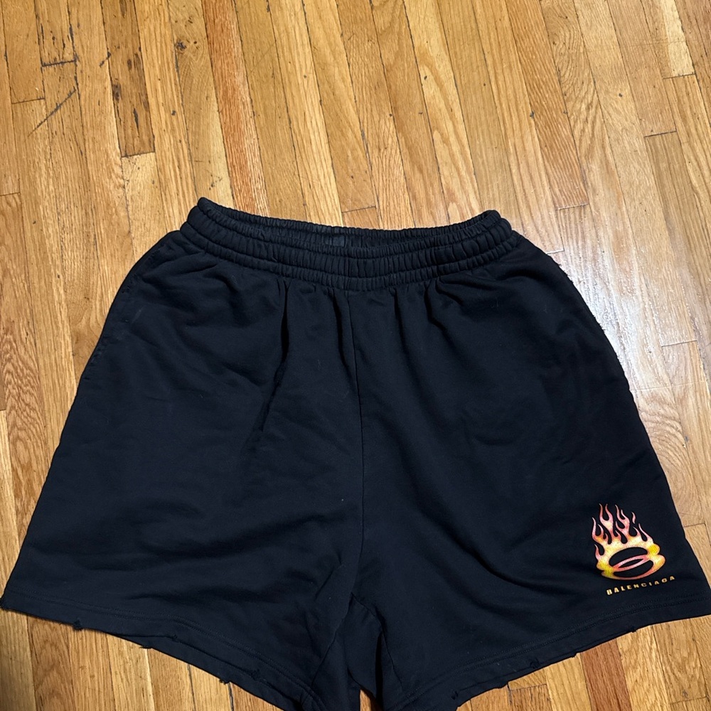 Balenciaga Black Flame Graphic Men flame shorts medium